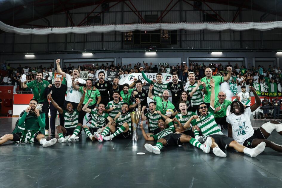 Notícia: Novo título no Futsal sub-15 - Colégio Santo Agostinho